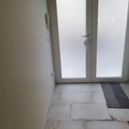 Apartman Holiday House 2 *